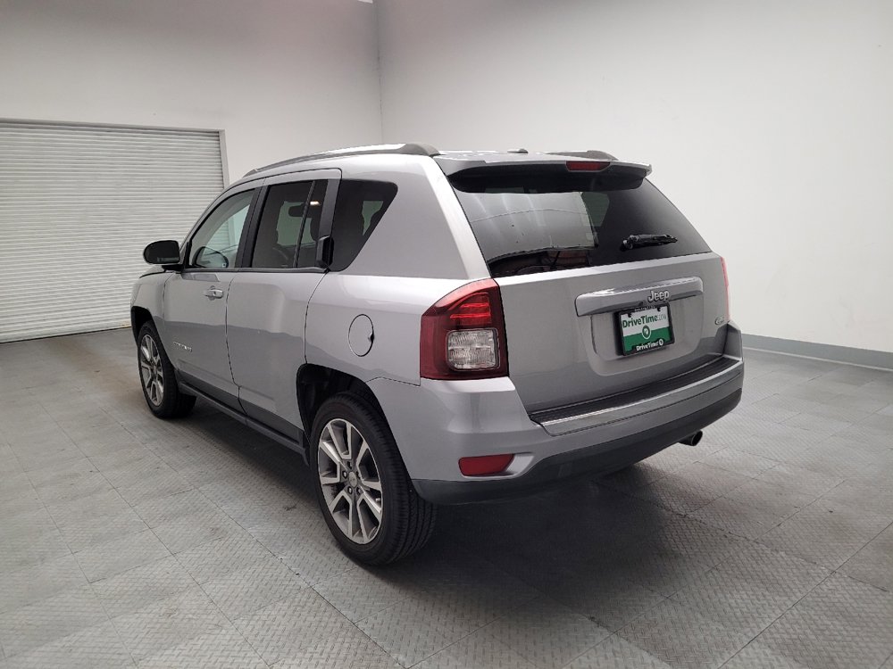 Used 2016 Jeep Compass High Altitude FWD image 5