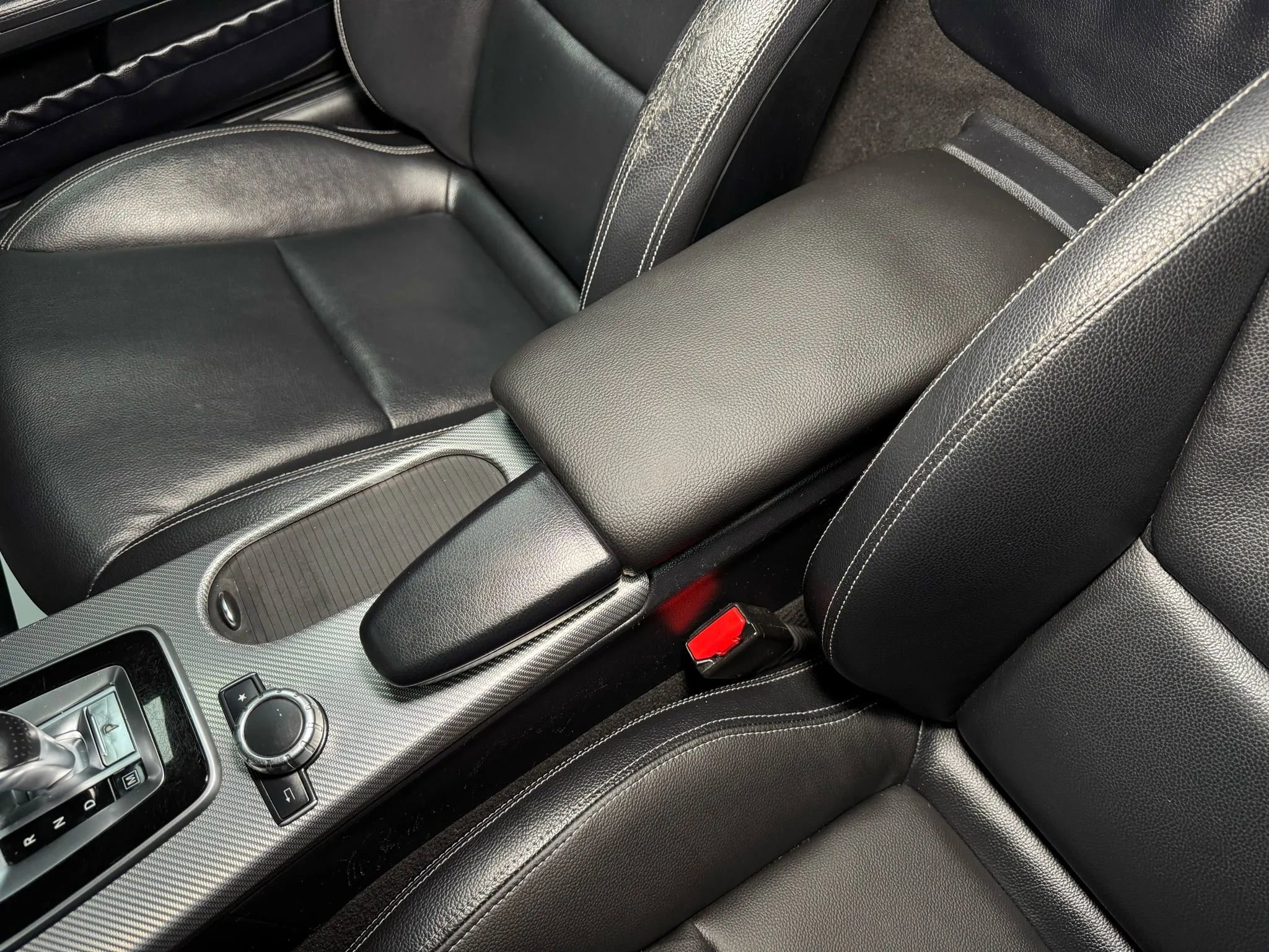 Used 2017 Mercedes-Benz SLC 300 w/ Premium 1 Package image 28