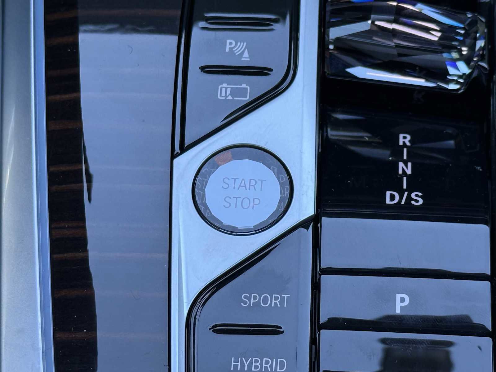 New 2026 BMW X5 xDrive50e w/ Executive Package image 20