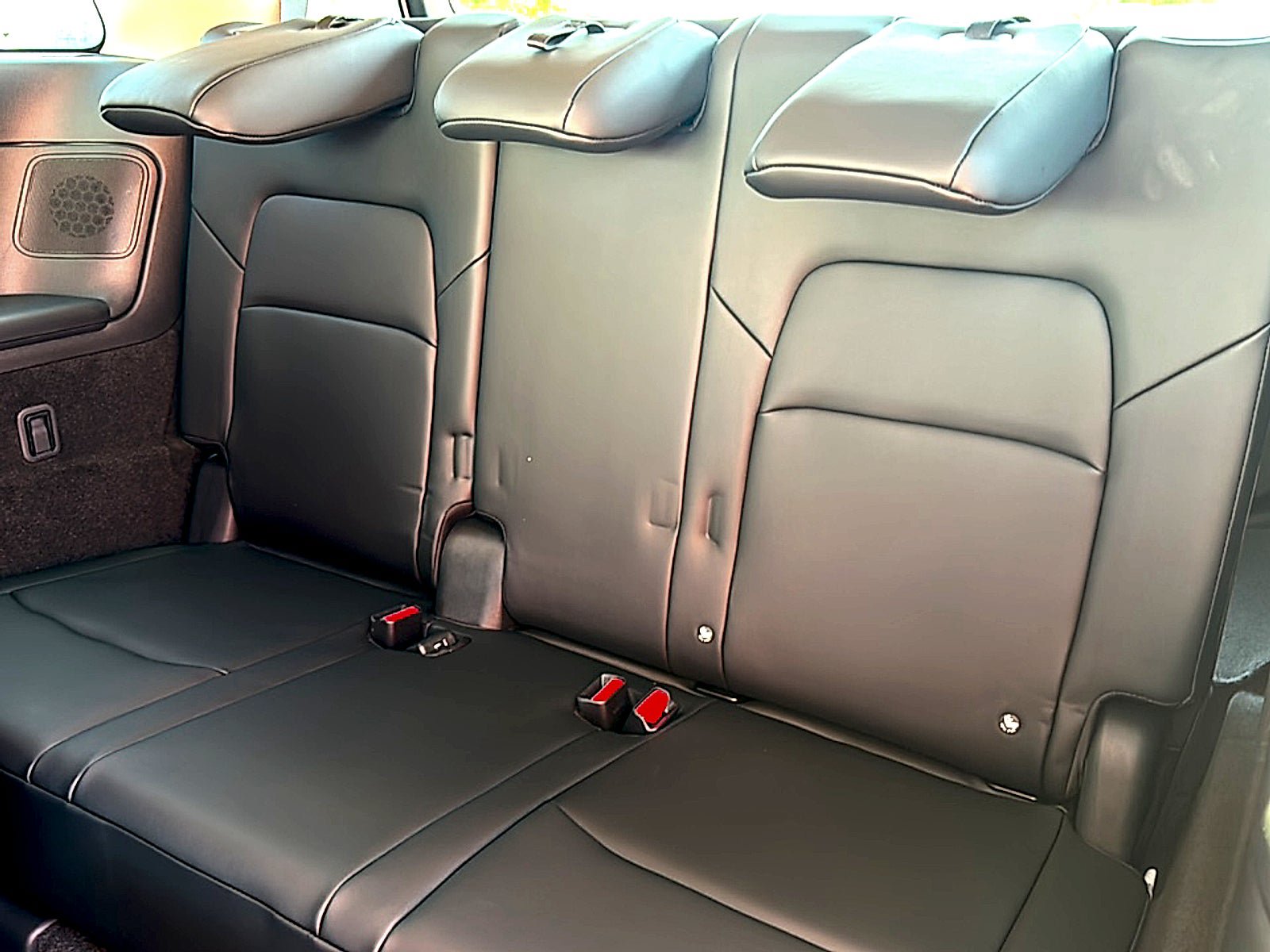 New 2026 Nissan Pathfinder SL w/ SL Premium Package FWD image 18