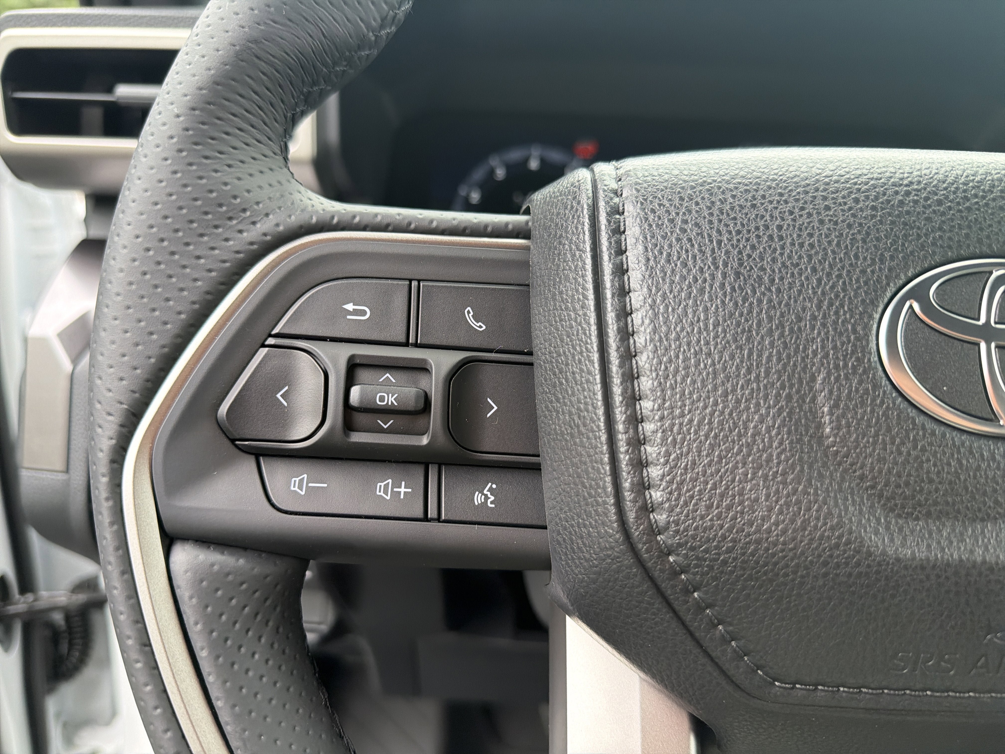 New 2026 Toyota 4Runner TRD Off-Road Premium AWD/4WD image 21