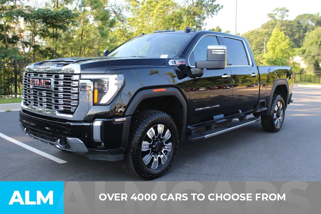 Used 2024 GMC Sierra 3500 Denali w/ Denali Reserve Package image 3
