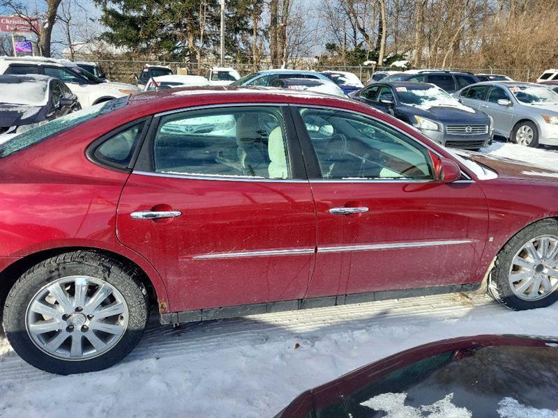 Used 2009 Buick LaCrosse CX image 3