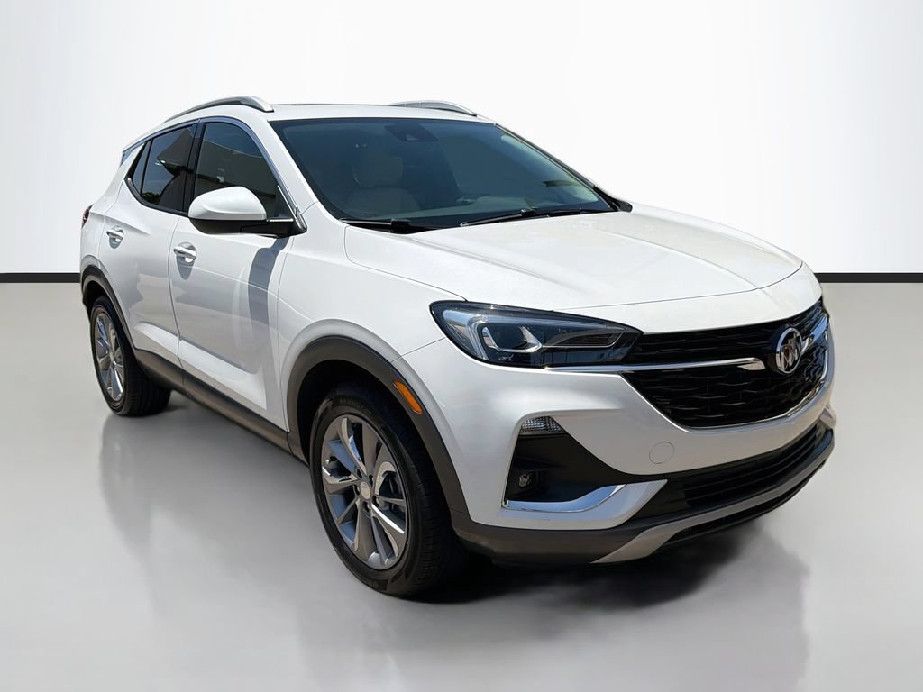 Used 2023 Buick Encore GX Essence w/ Experience Buick Package FWD image 1