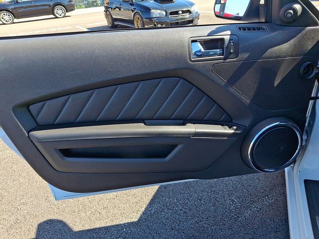 Used 2014 Ford Mustang Premium image 13