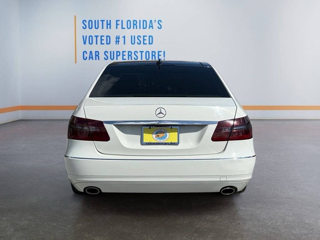Used 2010 Mercedes-Benz E 350 4MATIC Sedan image 4