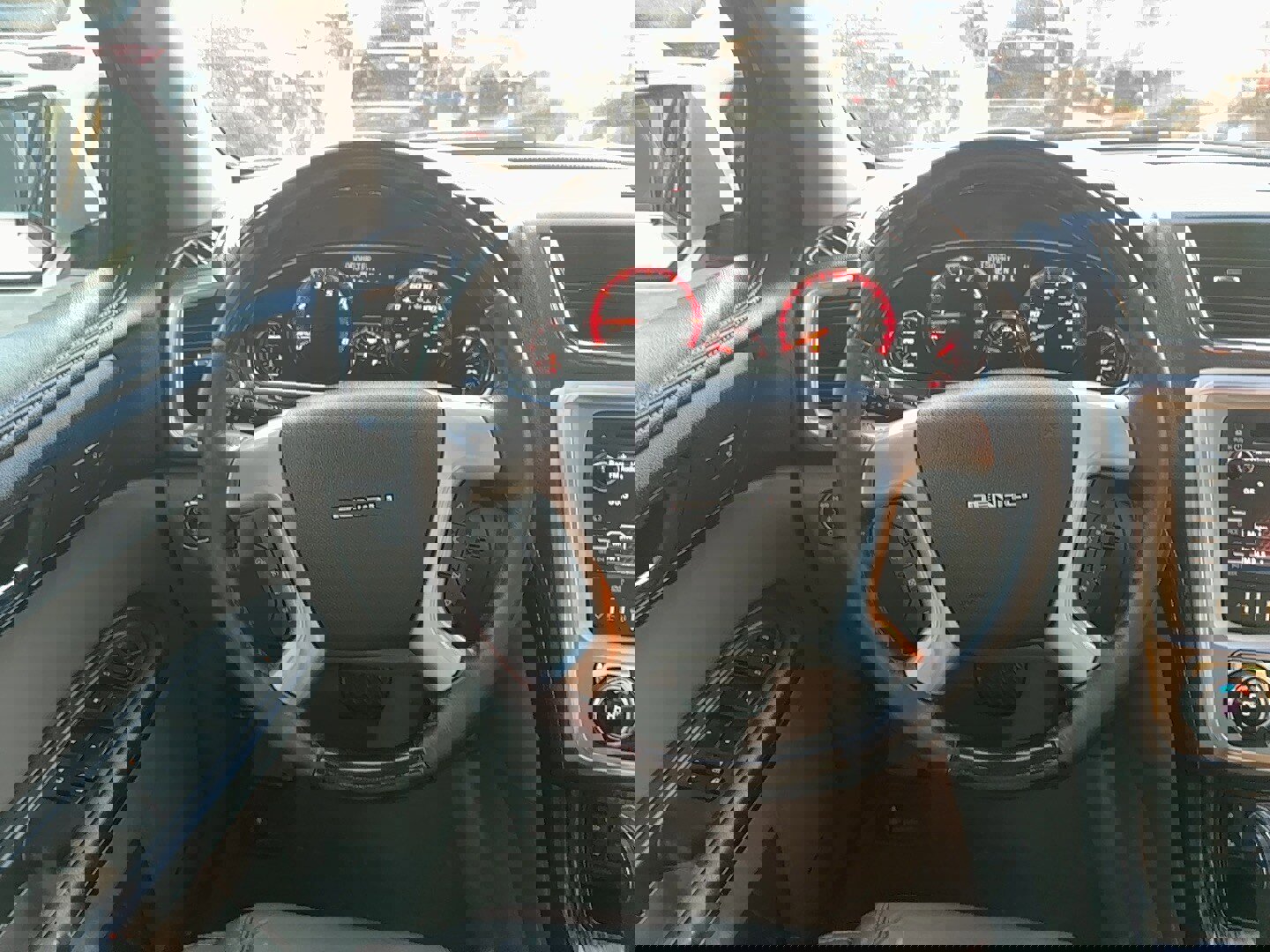 Used 2015 GMC Acadia Denali image 18