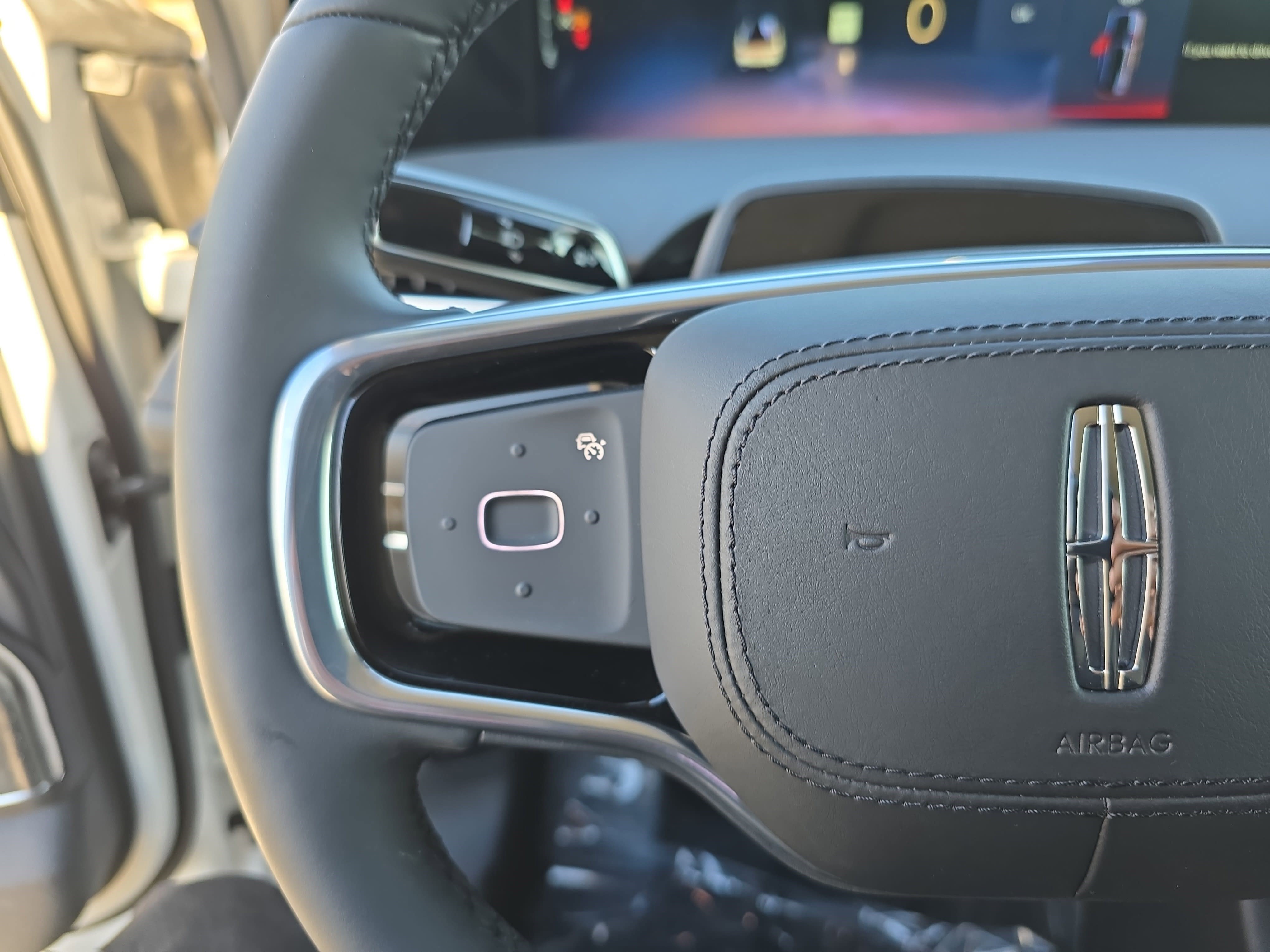 New 2026 Lincoln Nautilus Reserve AWD/4WD image 17