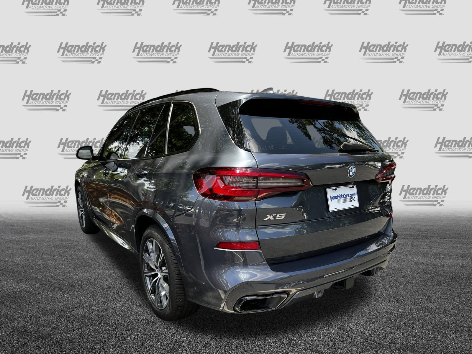 Used 2022 BMW X5 xDrive45e AWD/4WD image 7
