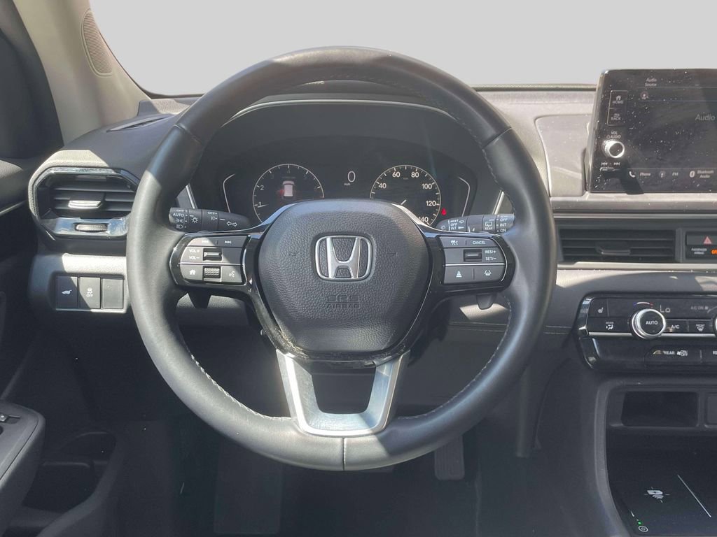 Used 2023 Honda Pilot EX-L image 14