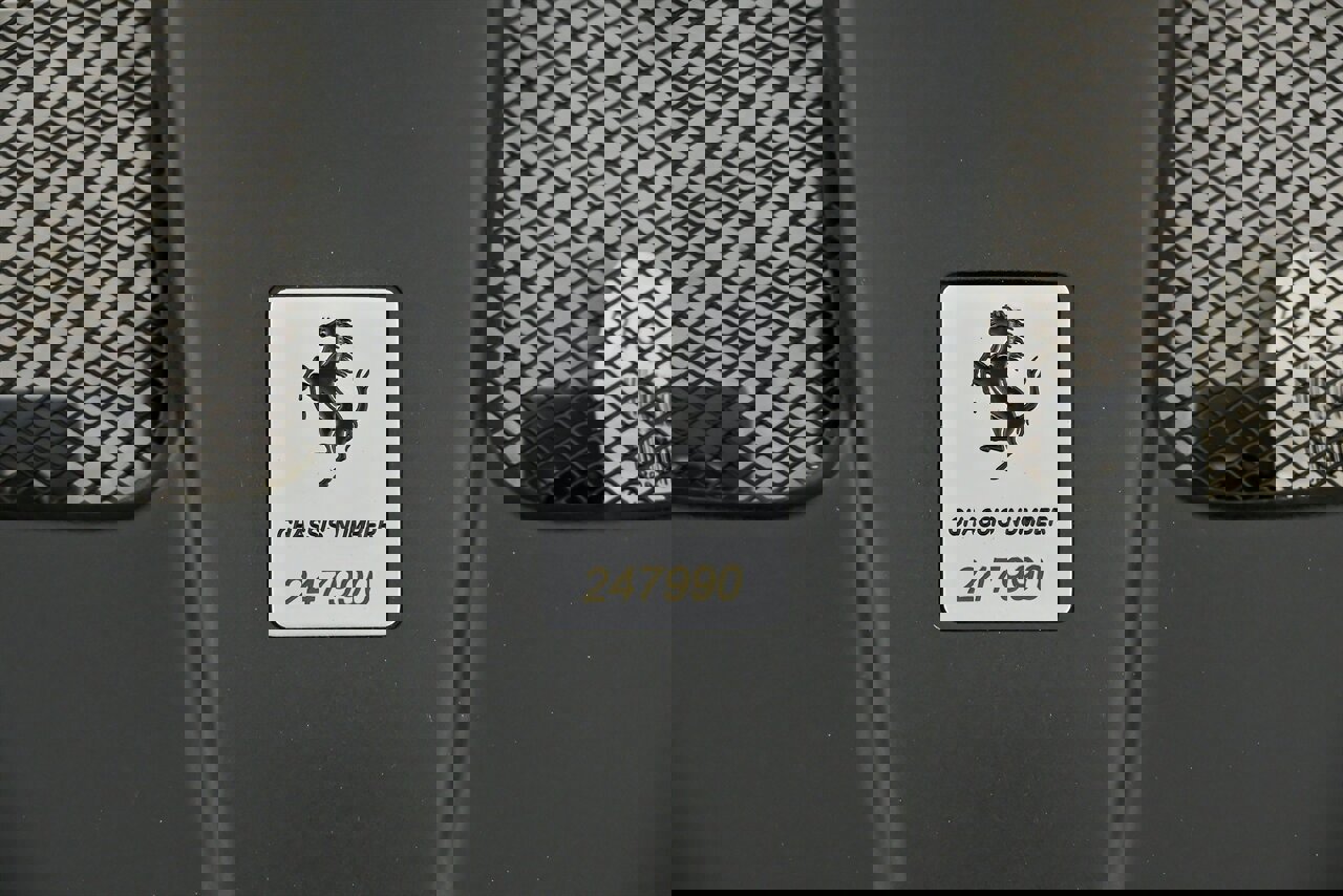 Used 2019 Ferrari 812 Superfast image 18