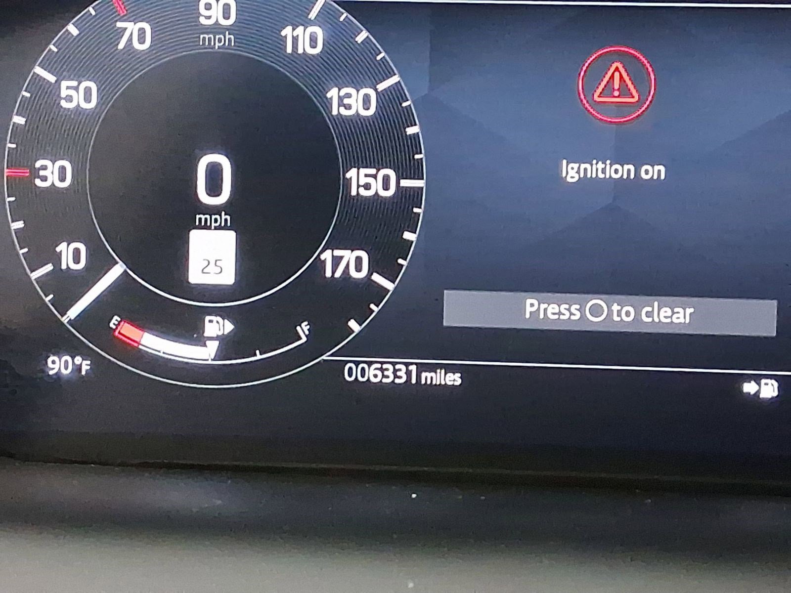 Used 2025 Land Rover Discovery Sport S image 19