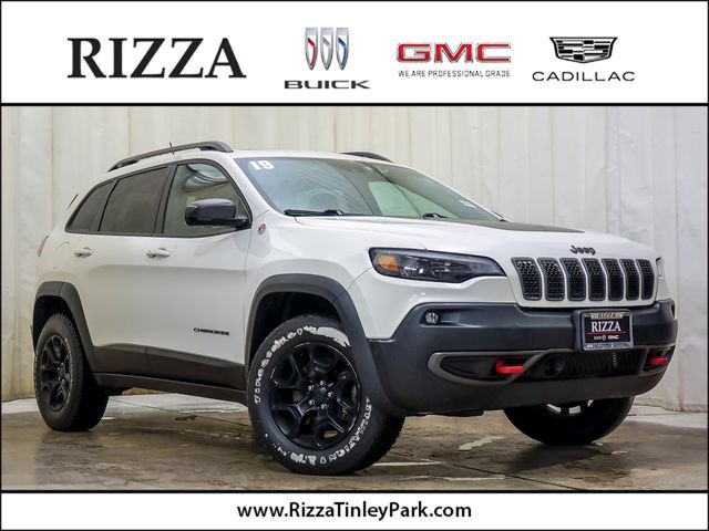 Used 2019 Jeep Cherokee Trailhawk image 1