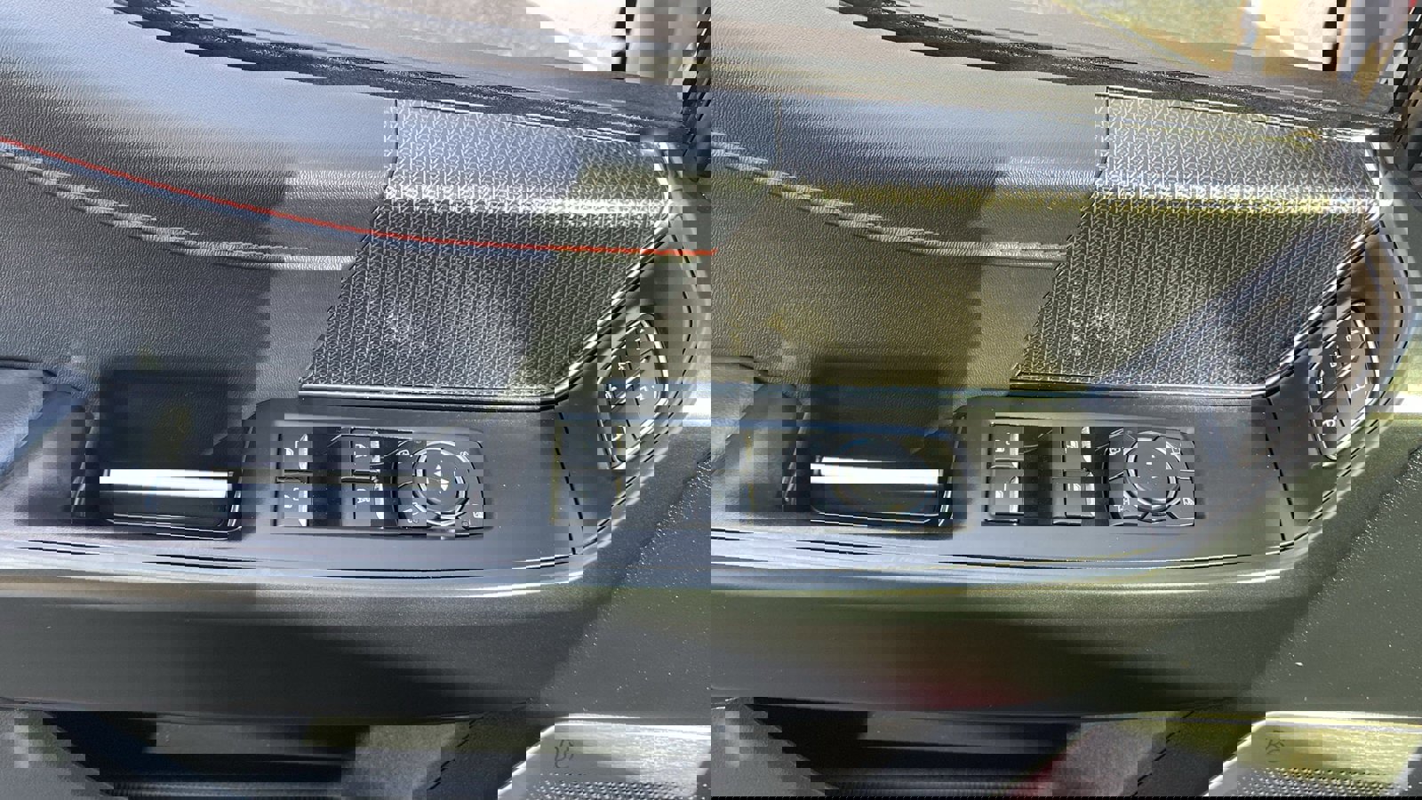 Certified 2024 Ford F150 Raptor image 7