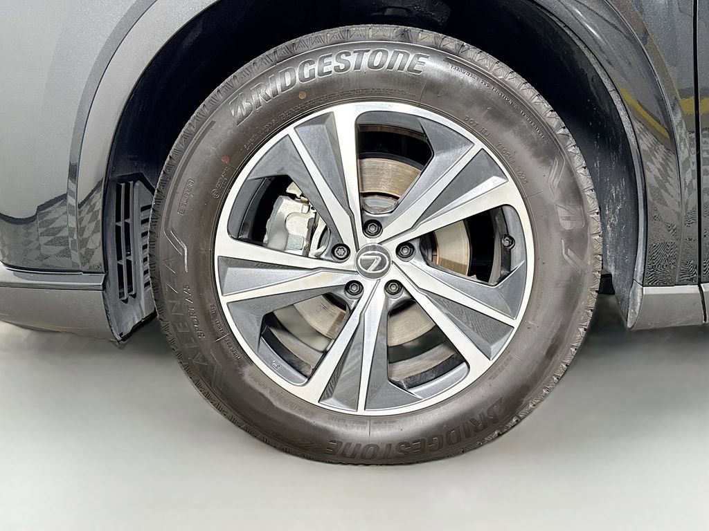 Used 2025 Lexus RX 350 Premium w/ Accessory Package (Z1) image 33