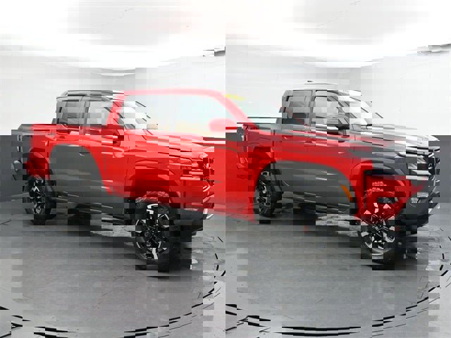 Used 2023 Nissan Frontier PRO-4X w/ Technology Package image 3