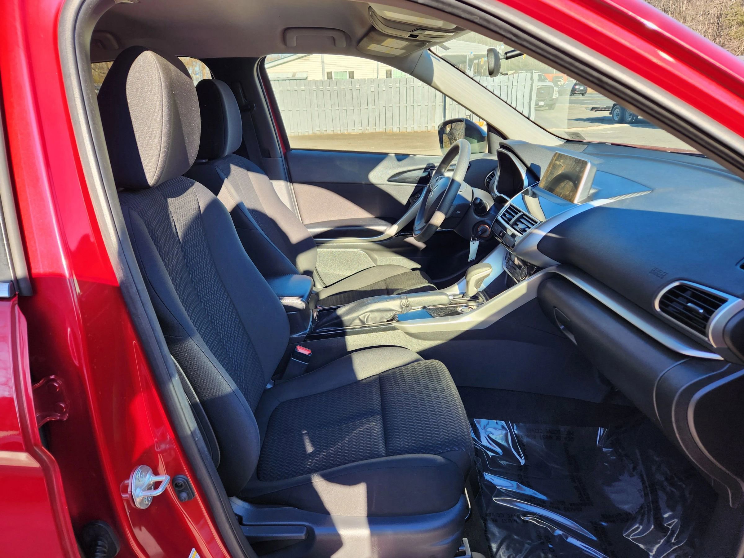 Used 2019 Mitsubishi Eclipse Cross AWD image 17
