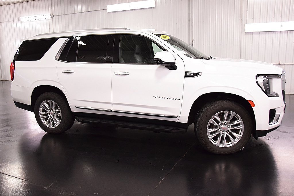 Used 2021 GMC Yukon SLT w/ SLT Premium Package image 8