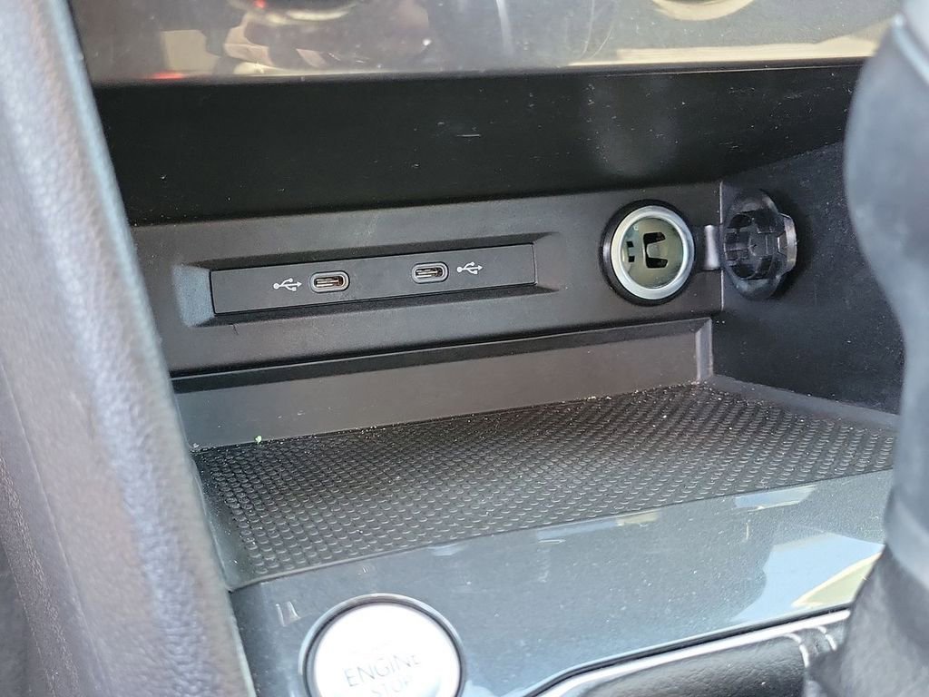 Used 2023 Volkswagen Tiguan S image 24