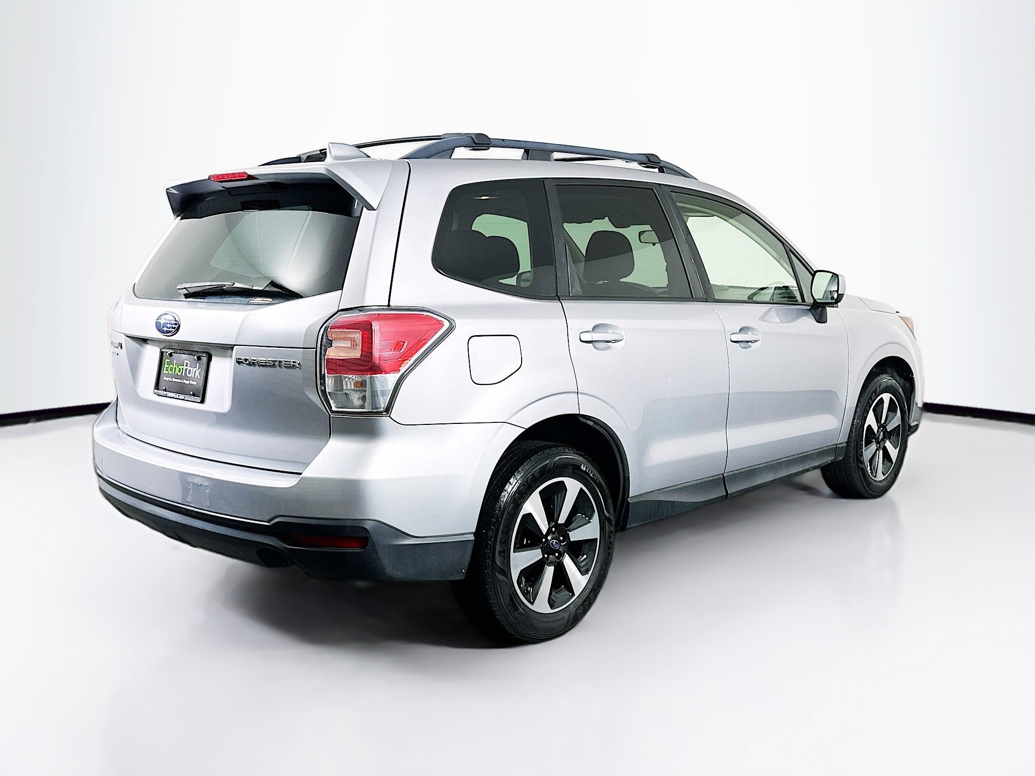 Used 2018 Subaru Forester 2.5i Premium AWD/4WD image 9