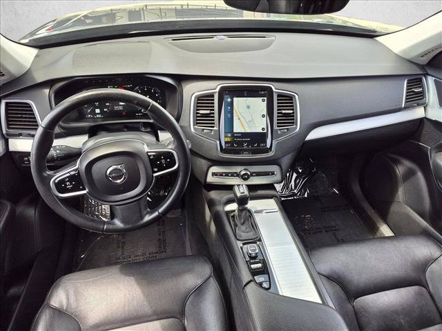 Used 2017 Volvo XC90 T6 Momentum w/ Vision Package AWD/4WD image 16