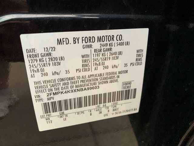 Used 2022 Ford Edge Titanium AWD/4WD image 28
