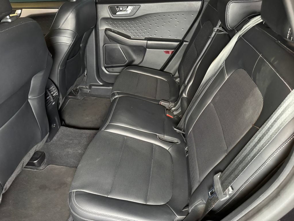 Used 2020 Ford Escape SEL FWD image 21
