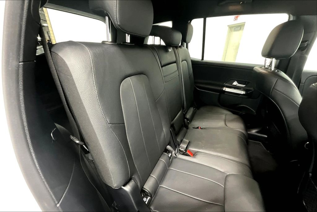 Used 2022 Mercedes-Benz GLB 250 image 37