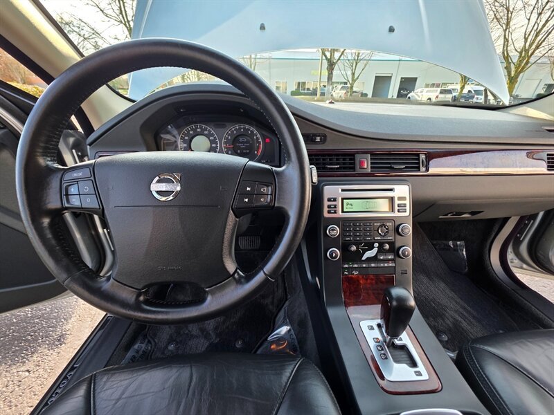 Used 2008 Volvo XC70 3.2 AWD/4WD image 47