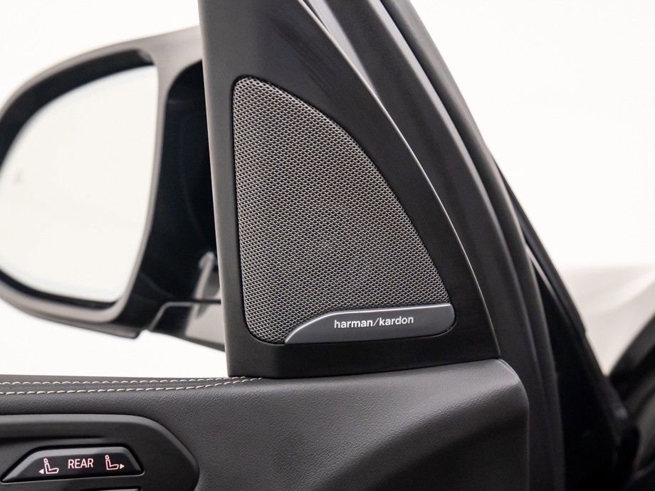 Certified 2025 BMW X7 M60i w/ Executive Package image 11