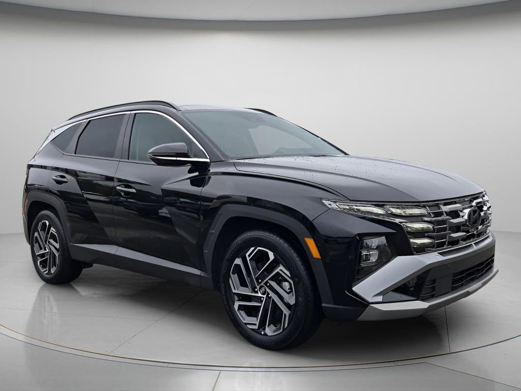 Certified 2025 Hyundai Tucson Limited FWD image 9