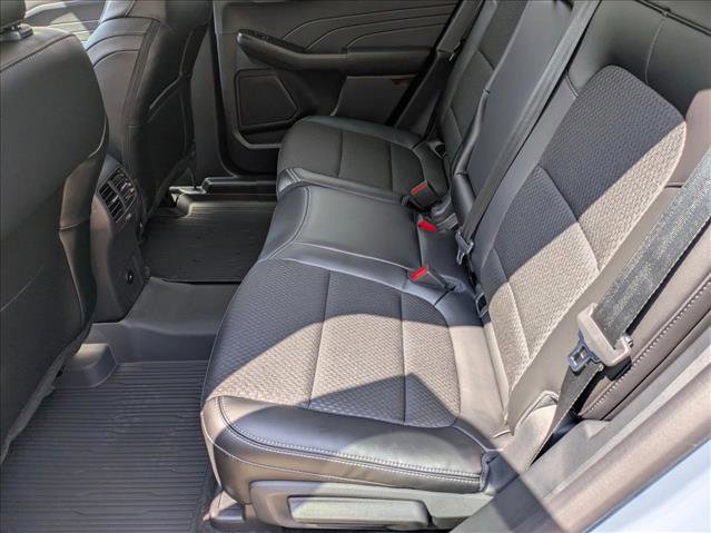 New 2025 Ford Escape SE image 16