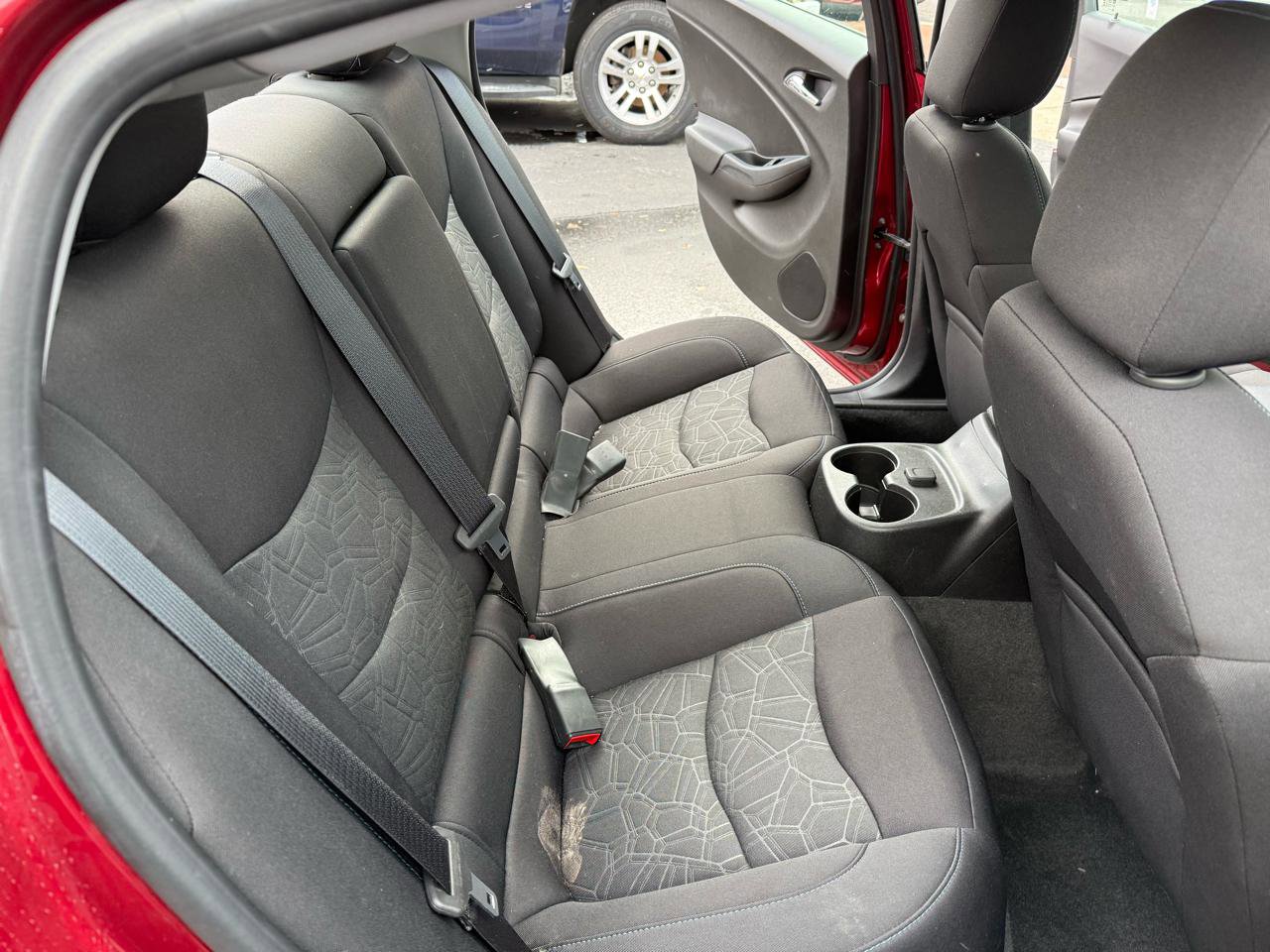 Used 2018 Chevrolet Volt LT FWD image 25