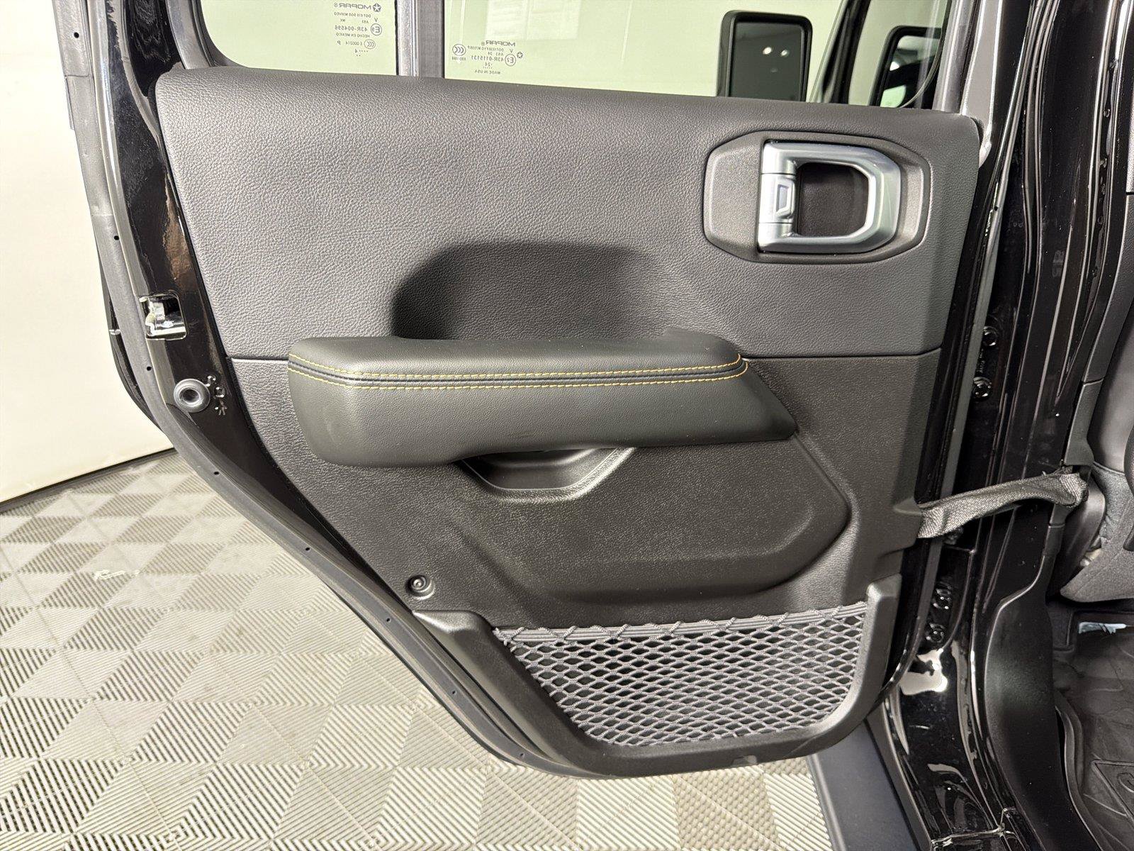 Used 2024 Jeep Wrangler Unlimited Rubicon 392 AWD/4WD image 22