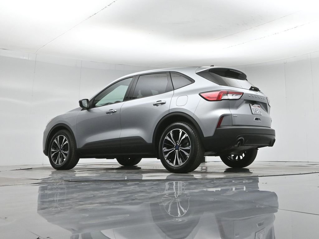 Certified 2022 Ford Escape SE w/ SE Sport Appearance Package image 53