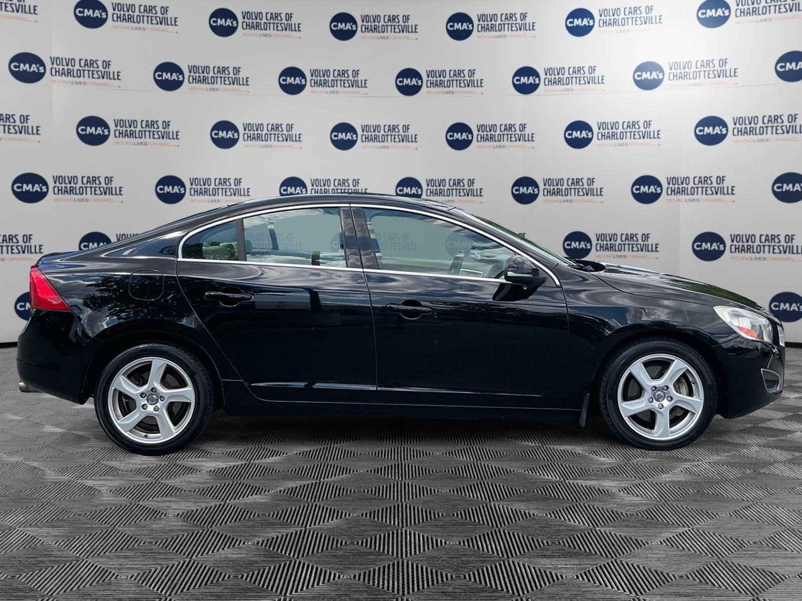 Used 2012 Volvo S60 T5 w/ Climate Pkg FWD image 6