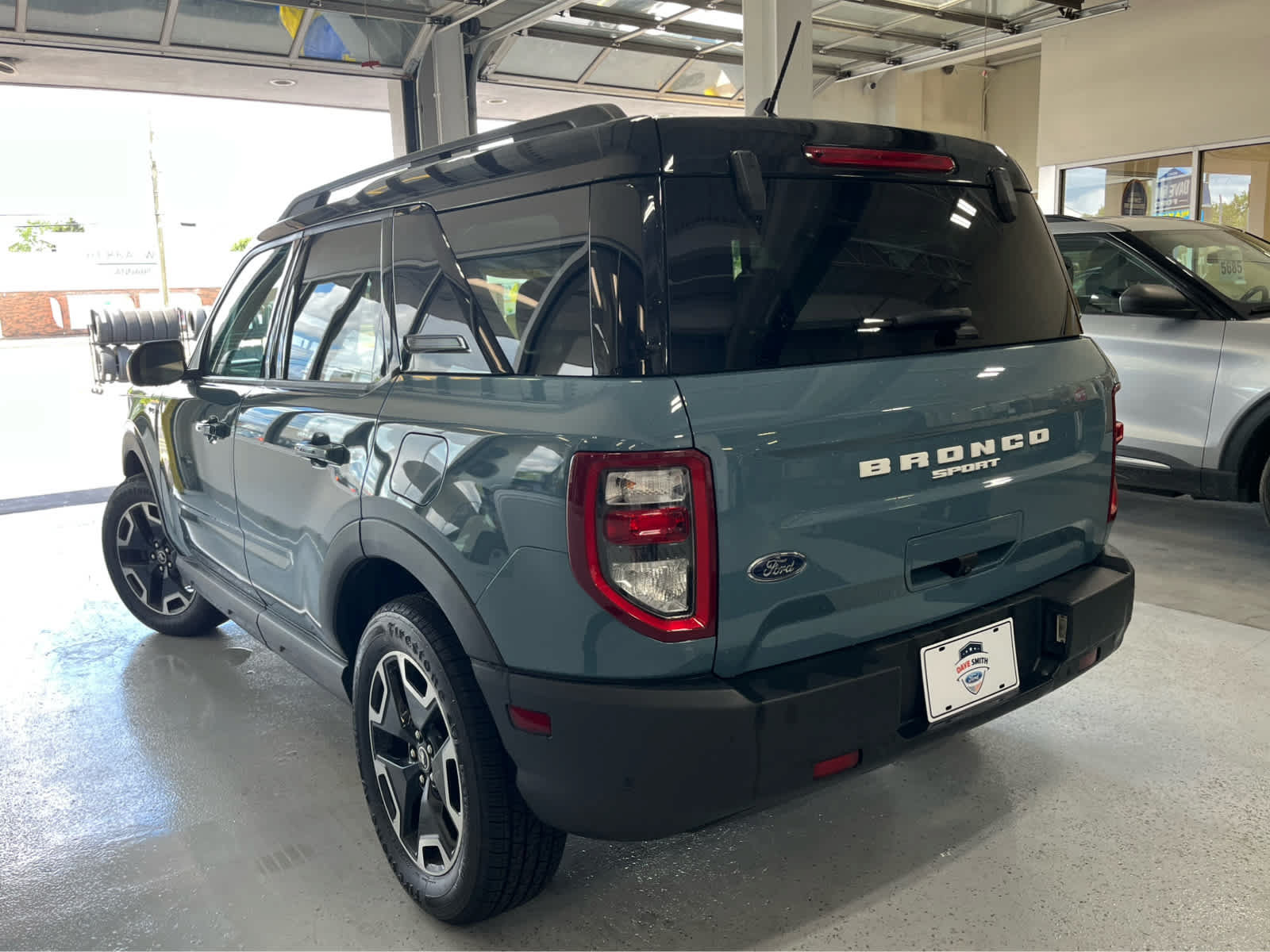 Certified 2021 Ford Bronco Sport Outer Banks AWD/4WD image 16