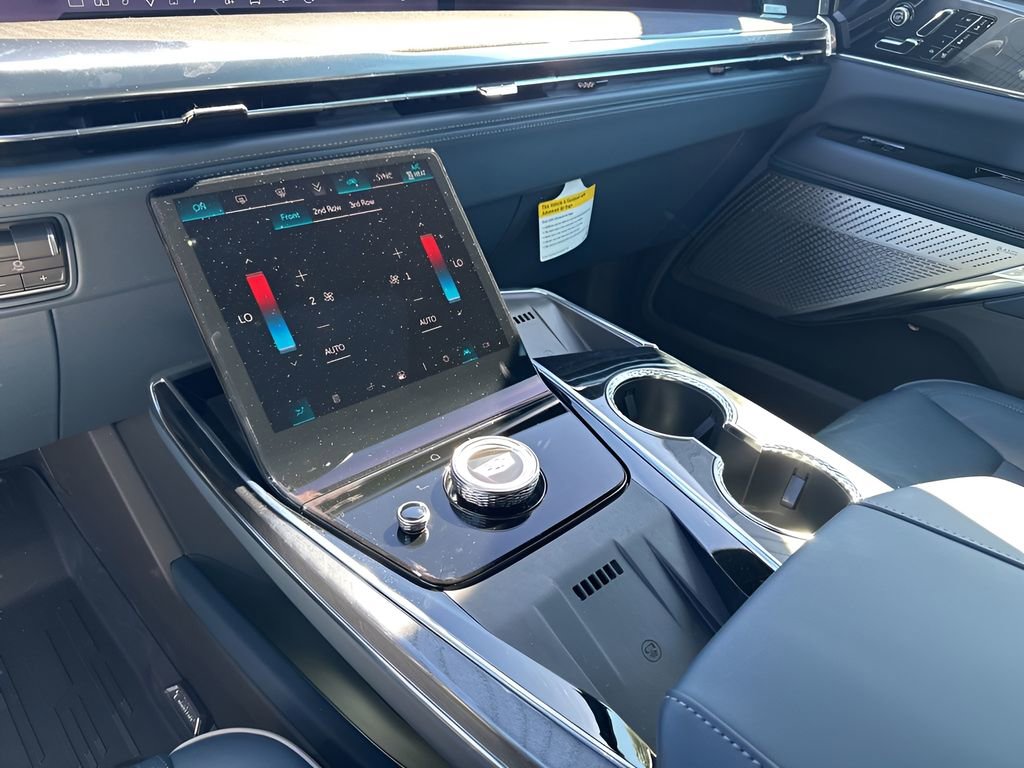 New 2026 Cadillac Escalade IQ Luxury 2 w/ LPO, Floor Liner Package image 39