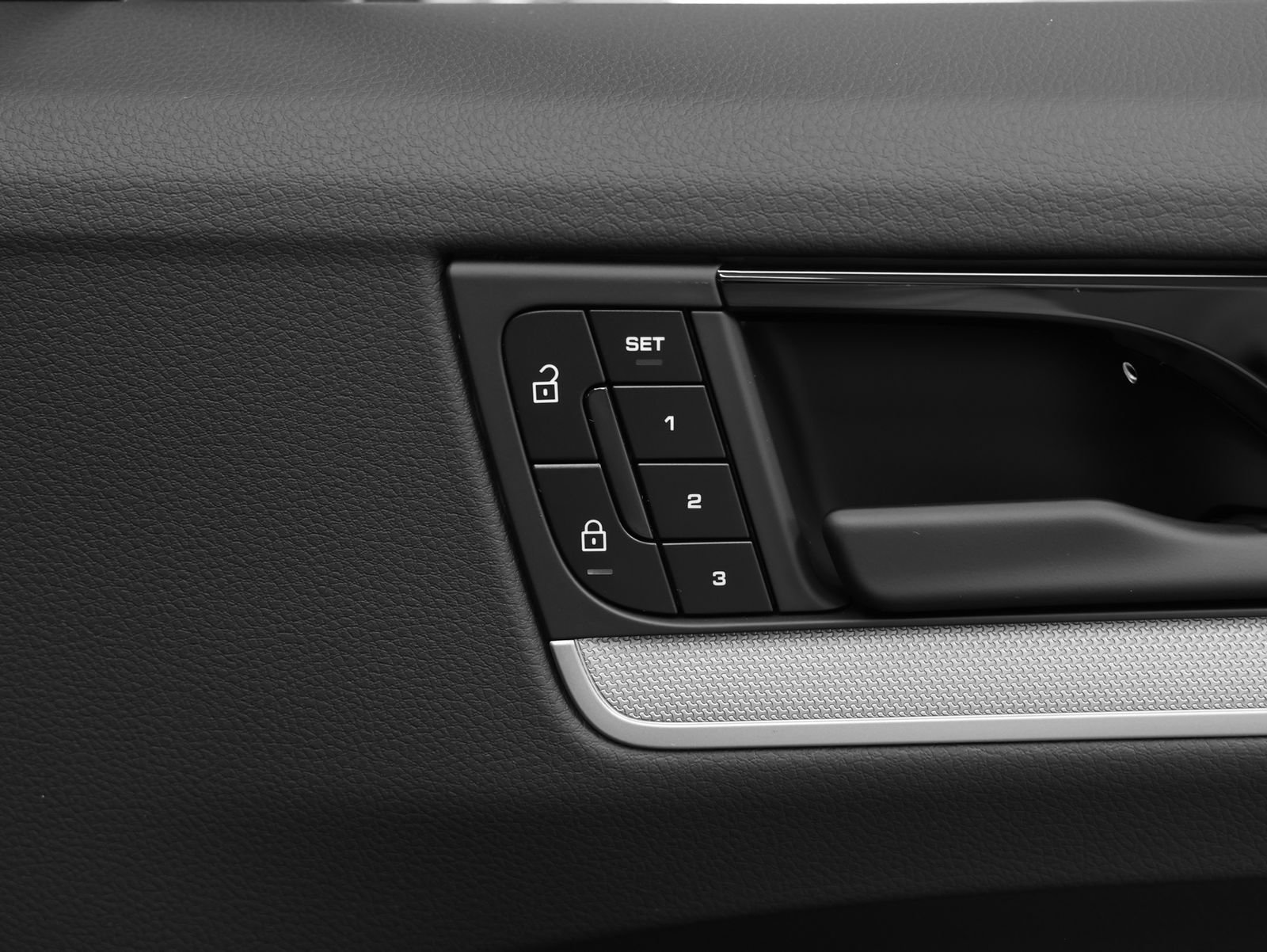 New 2026 Porsche Cayenne AWD/4WD image 22