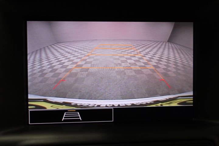 Certified 2022 GMC Terrain SLE w/ Driver Convenience Package image 3