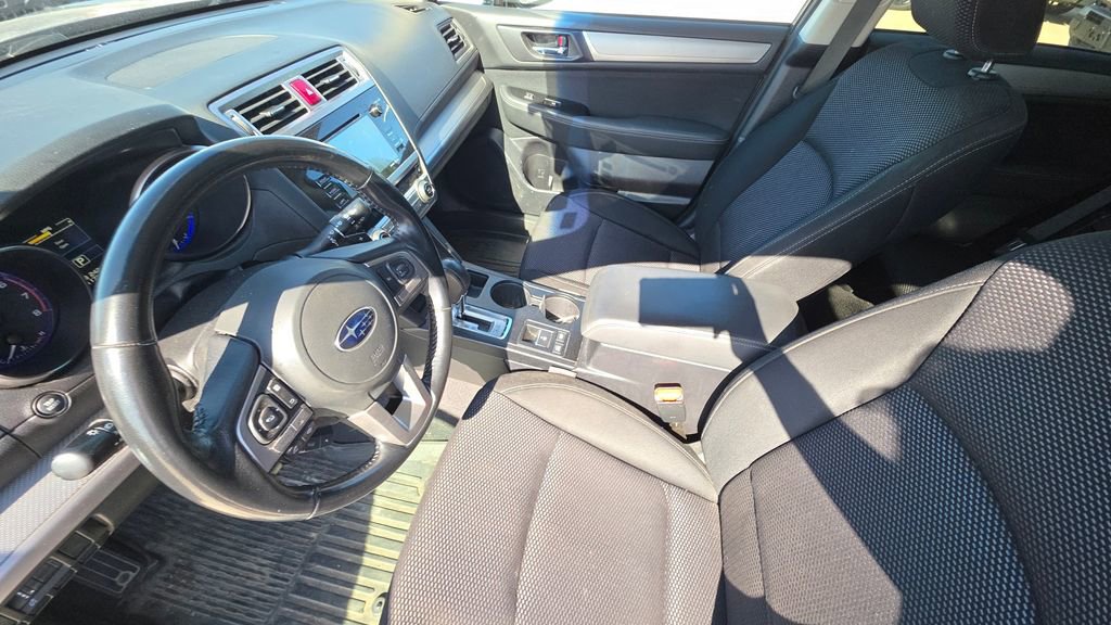 Used 2016 Subaru Outback 2.5i Premium AWD/4WD image 11