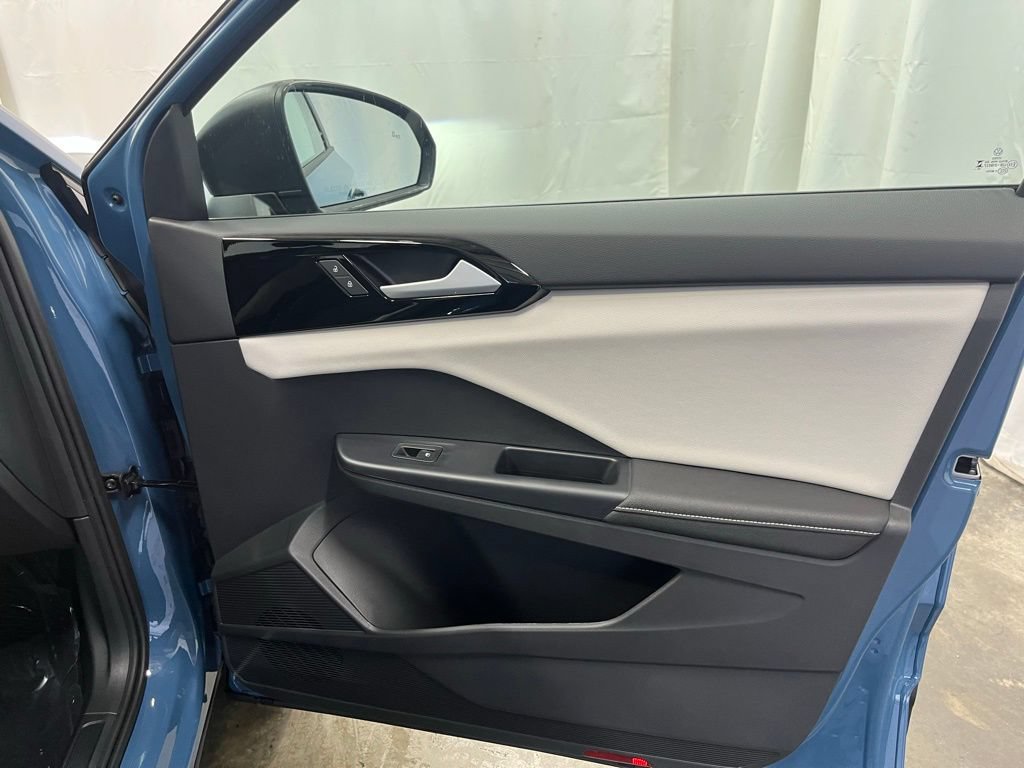 New 2026 Volkswagen Taos S AWD/4WD image 11