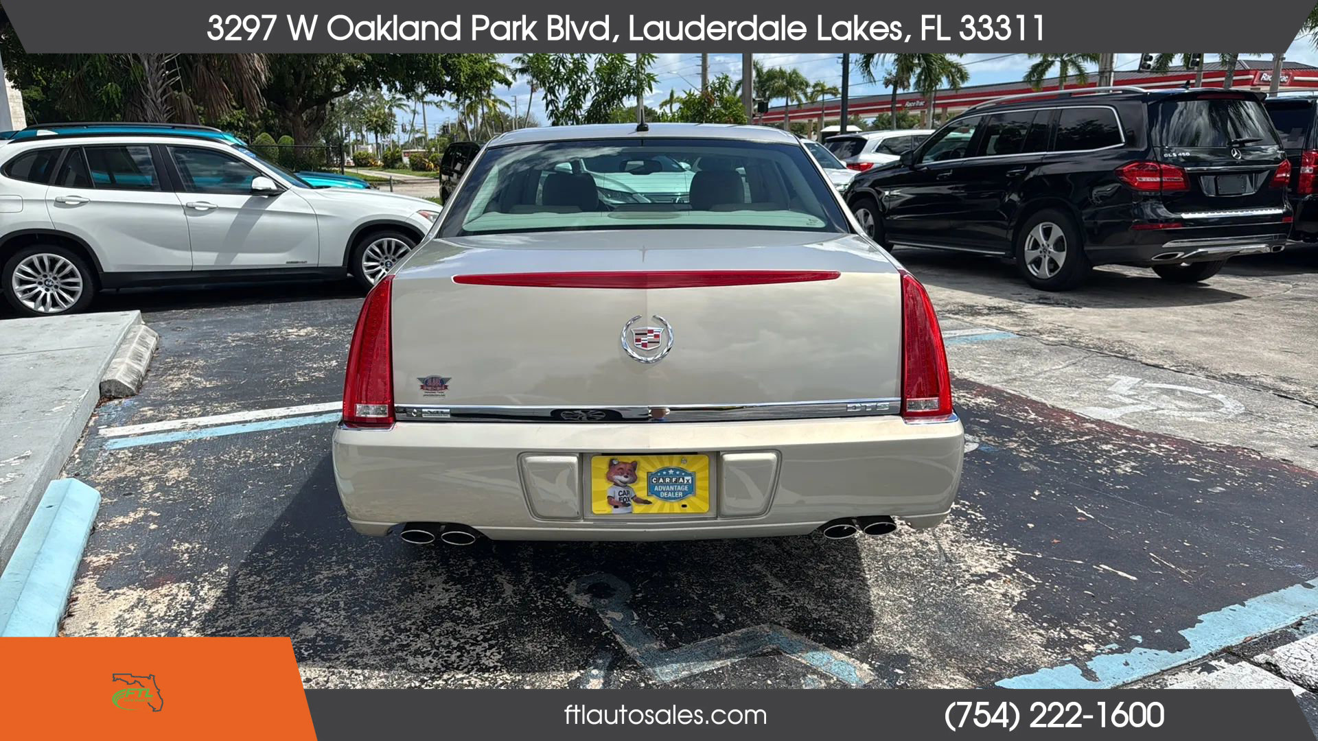 Used 2007 Cadillac DTS w/ Trunk Convenience Package image 10