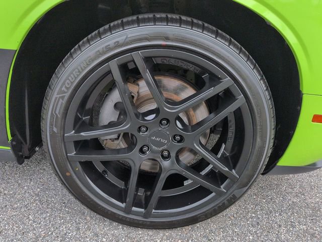 Used 2015 Dodge Challenger R/T w/ Quick Order Package 28B R/T RWD image 11