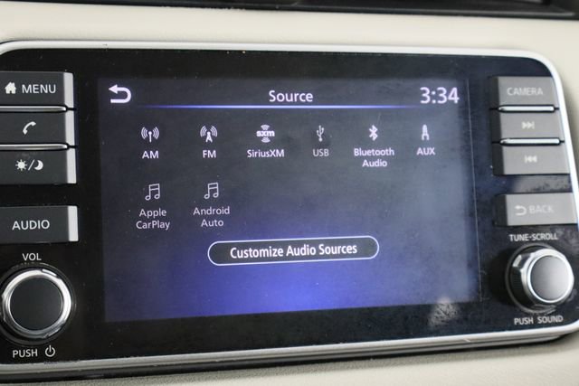 Used 2021 Nissan Versa SV image 27