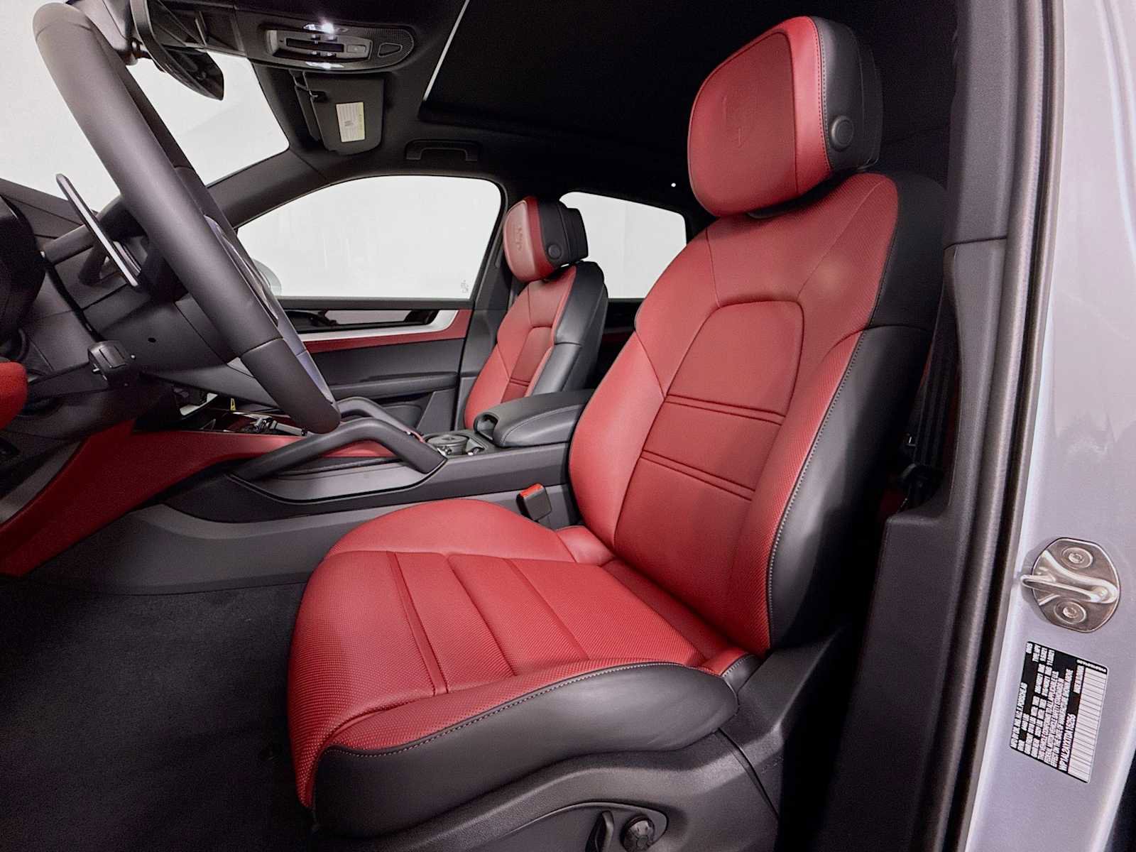 New 2026 Porsche Cayenne S image 5