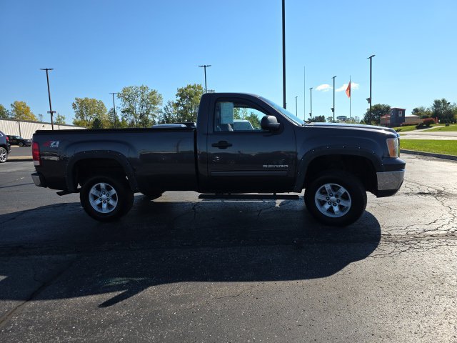 Used 2011 GMC Sierra 1500 SLE w/ SLE Preferred Package AWD/4WD image 7