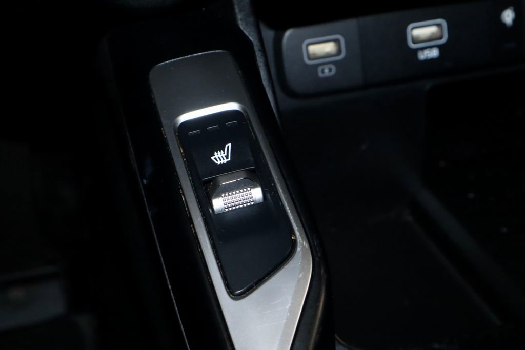 Used 2023 Kia Sorento EX AWD/4WD image 5