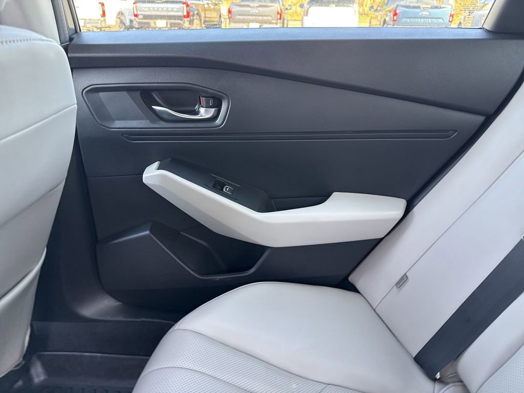 Used 2023 Honda Accord EX-L image 25