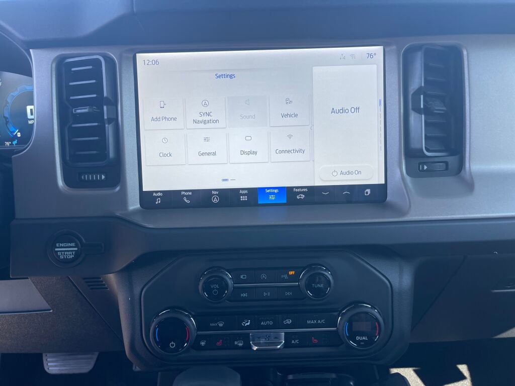 New 2025 Ford Bronco Outer Banks w/ Sasquatch Package image 8